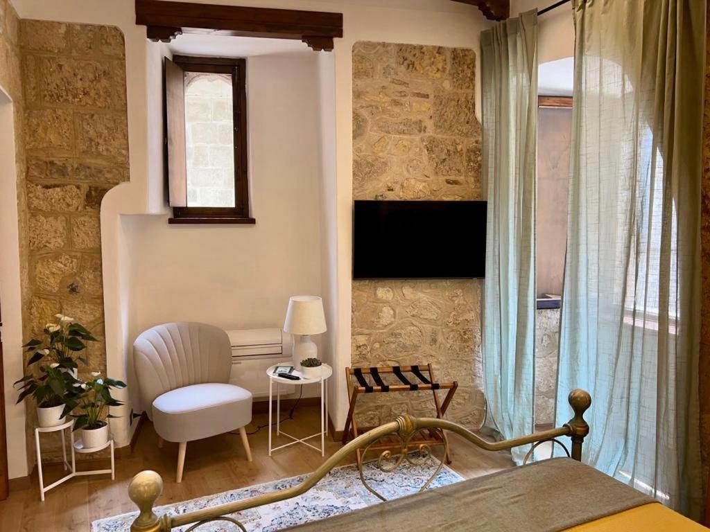 All'Ombra Del Museo Tarquinia Bagian luar foto